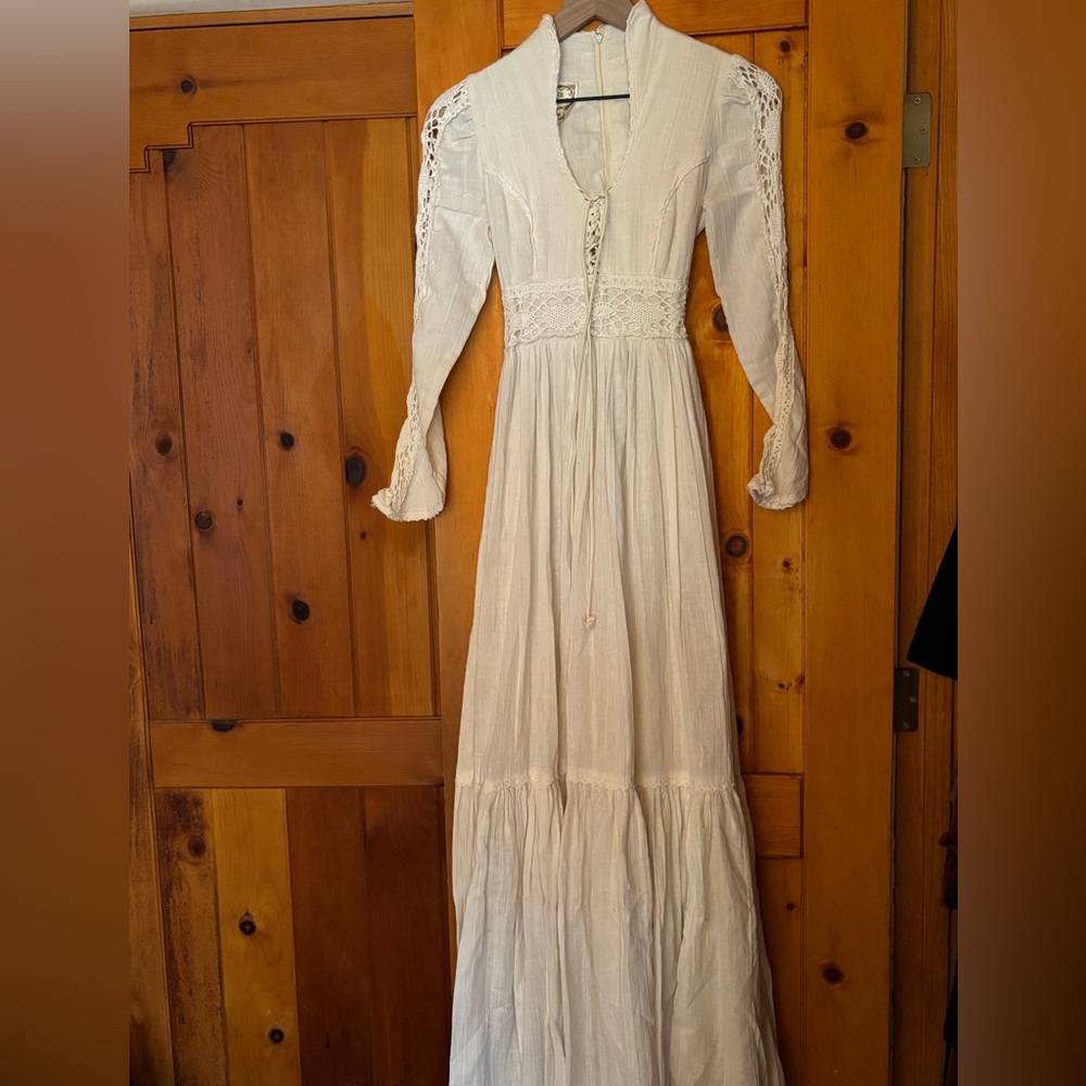 Gunne Sax Cream Lace cotton vintage Dress 24hr sale 🚨 price goes up tomorrow